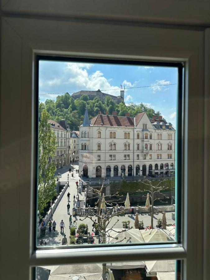 Triple Bridge Ljubljana Apartment Luaran gambar