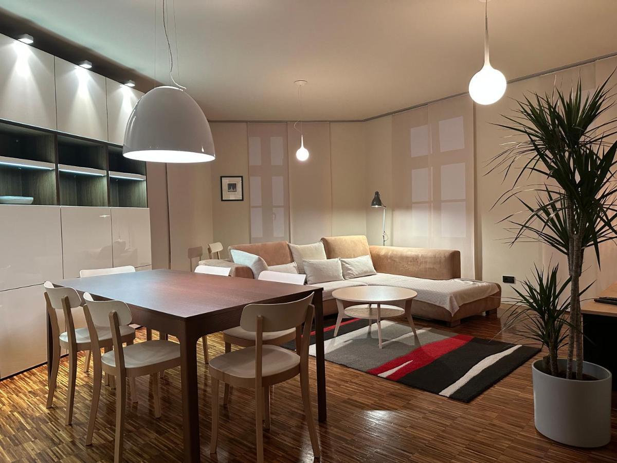 Triple Bridge Ljubljana Apartment Luaran gambar