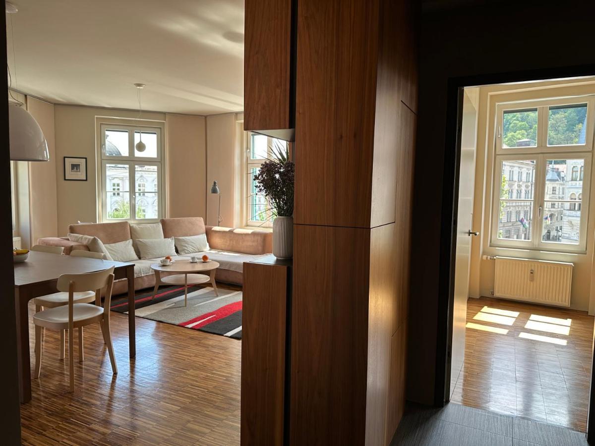 Triple Bridge Ljubljana Apartment Luaran gambar